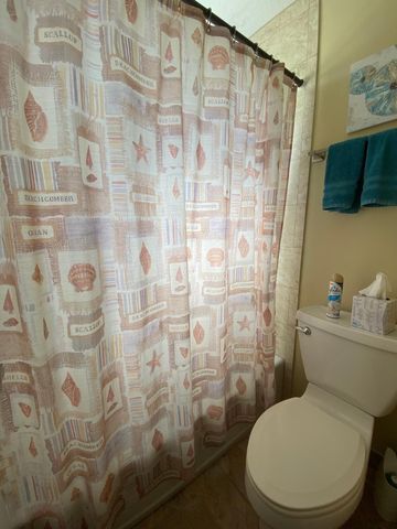 801 Hummingbird Way 104, North Palm Beach, FL 33408