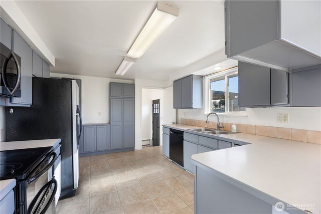 110 W Linden Avenue, Moses Lake, WA 98837