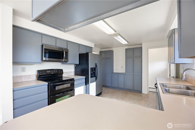 110 W Linden Avenue, Moses Lake, WA 98837