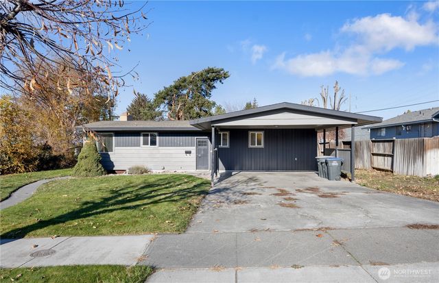 110 W Linden Avenue, Moses Lake, WA 98837