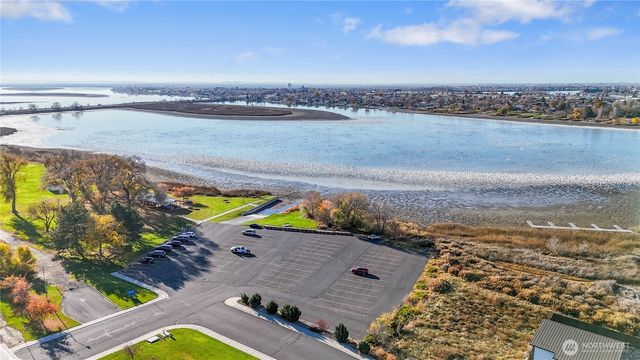 110 W Linden Avenue, Moses Lake, WA 98837