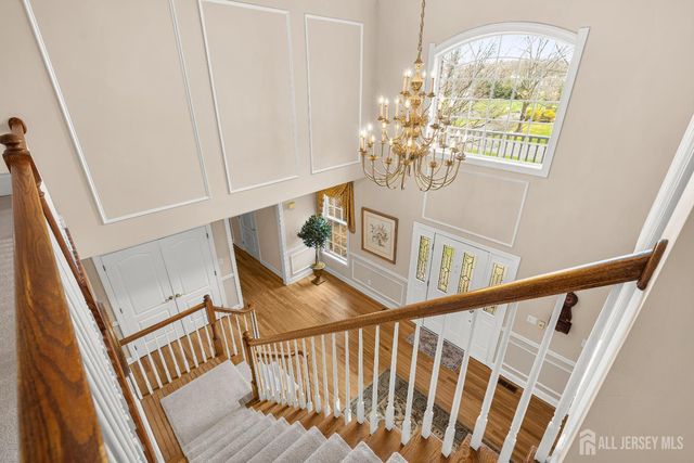 4 Windmill Court, Plainsboro, NJ 08536