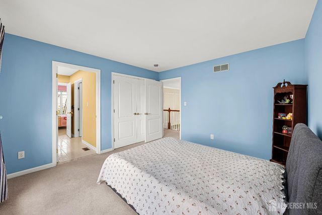 4 Windmill Court, Plainsboro, NJ 08536