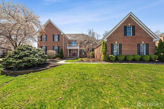 4 Windmill Court, Plainsboro, NJ 08536