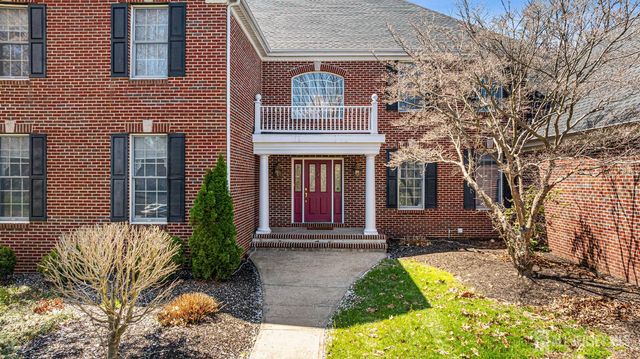 4 Windmill Court, Plainsboro, NJ 08536