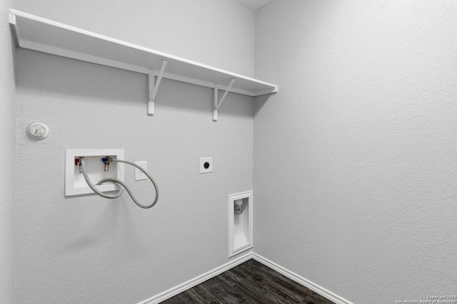 7018 Phoebe, San Antonio, TX 78252