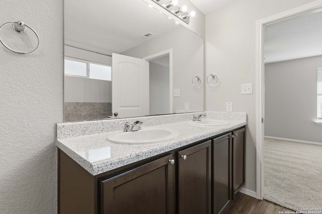 7018 Phoebe, San Antonio, TX 78252