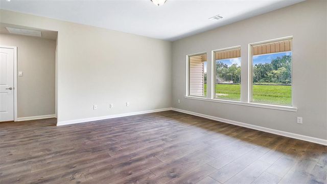 8136 Caden Lane, Iowa, LA 70647