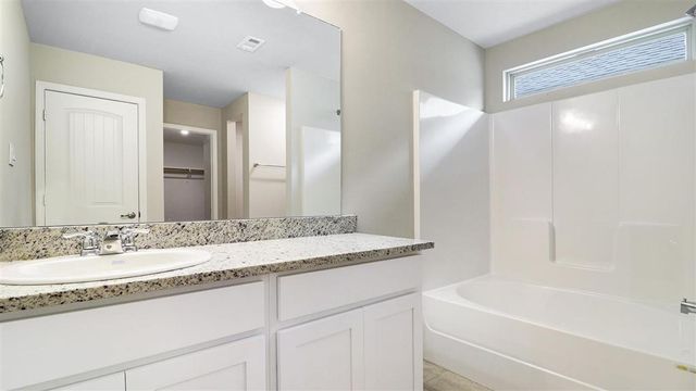 8136 Caden Lane, Iowa, LA 70647