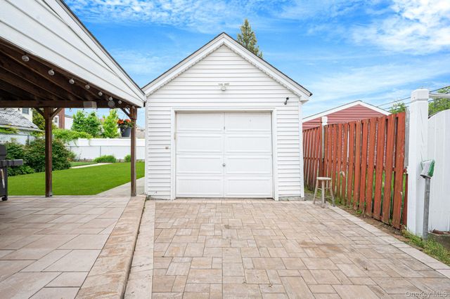 167 Shaw Avenue, Valley Stream, NY 11580