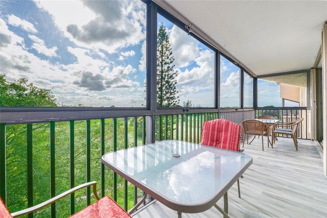 3821 Environ Boulevard 603, Lauderhill, FL 33319