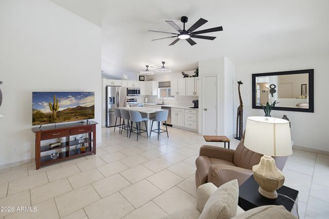 3007 W Zachary Drive, Phoenix, AZ 85027