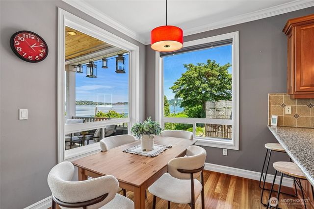 7100 S Ryan Street, Seattle, WA 98178