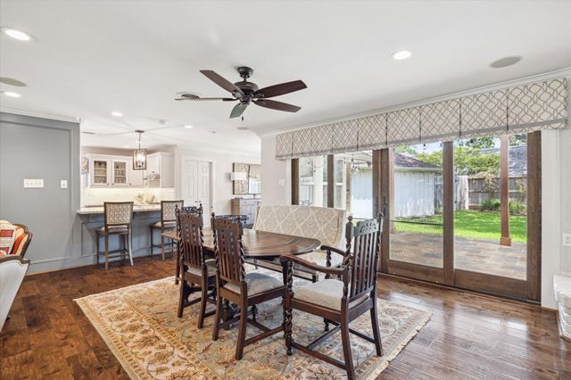 12310 Woodthorpe Lane, Houston, TX 77024