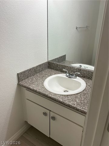 3535 Mercury Street F, North Las Vegas, NV 89030