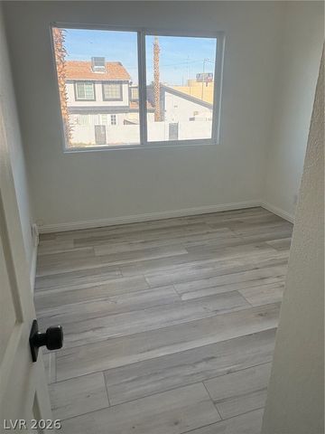 3535 Mercury Street F, North Las Vegas, NV 89030