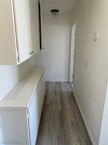 3535 Mercury Street F, North Las Vegas, NV 89030