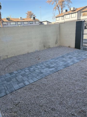 3535 Mercury Street F, North Las Vegas, NV 89030