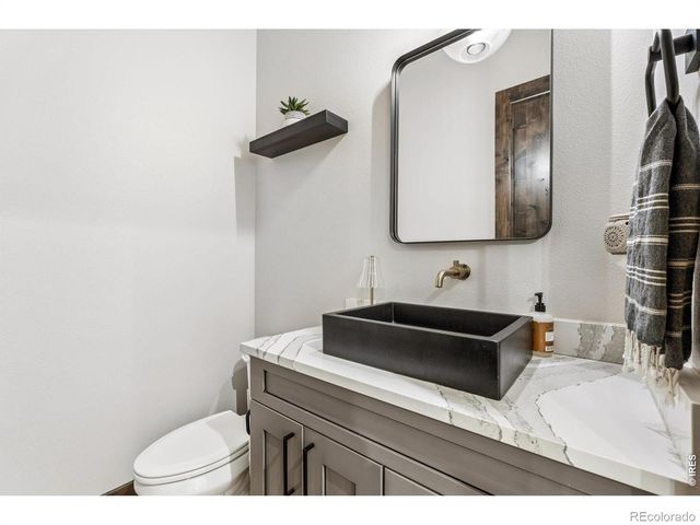 2355 Sugarloaf Road, Berthoud, CO 80513