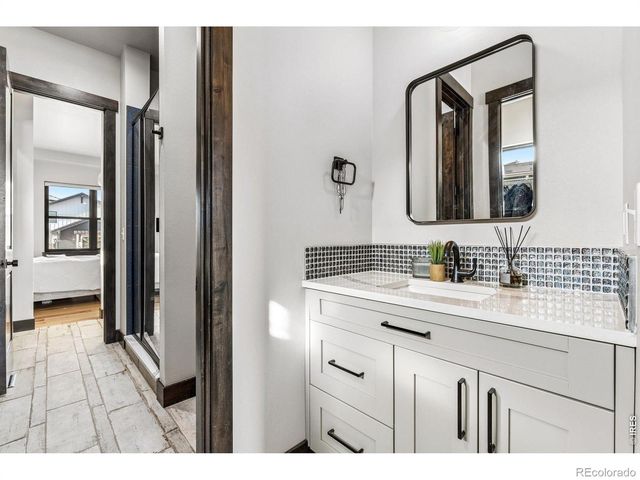 2355 Sugarloaf Road, Berthoud, CO 80513