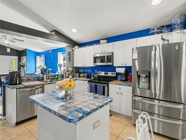 11702 CREST CREEK DRIVE, Riverview, FL 33569