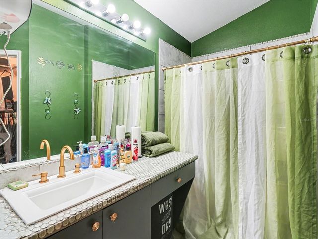 11702 CREST CREEK DRIVE, Riverview, FL 33569