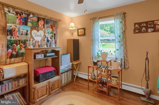 145 E VICKIE LN, Elizabethville, PA 17023