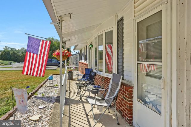 145 E VICKIE LN, Elizabethville, PA 17023