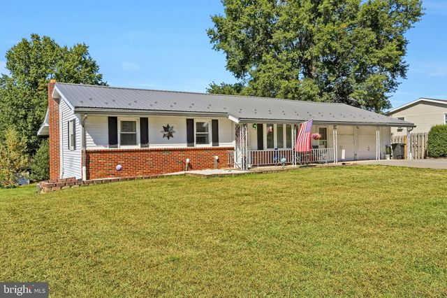 145 E VICKIE LN, Elizabethville, PA 17023