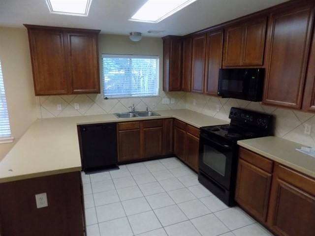 12738 Cooper Breaks Drive, Humble, TX 77346