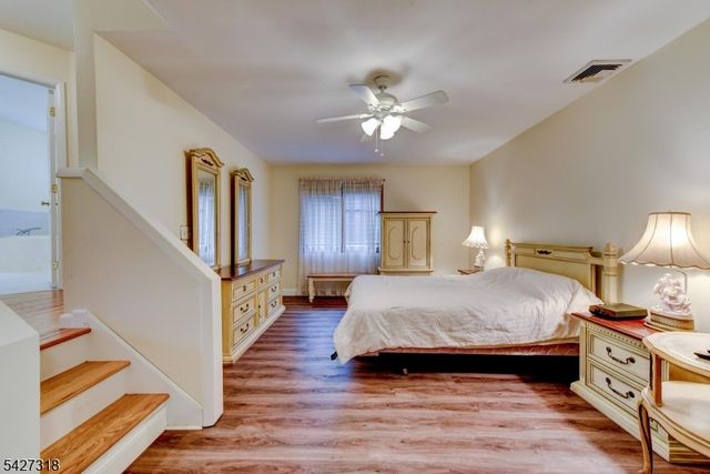 52 Ashburn Rd, Wayne Twp., NJ 07470