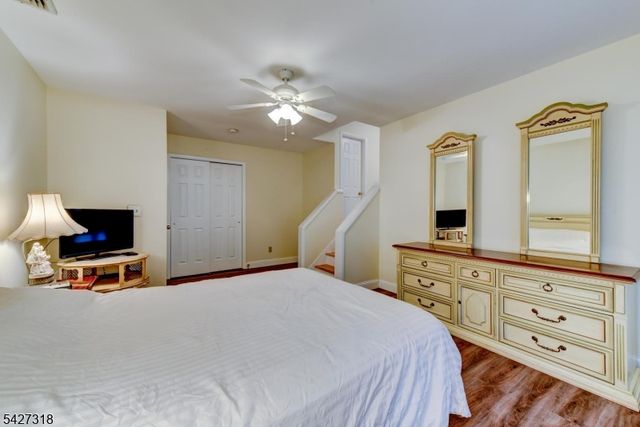 52 Ashburn Rd, Wayne Twp., NJ 07470