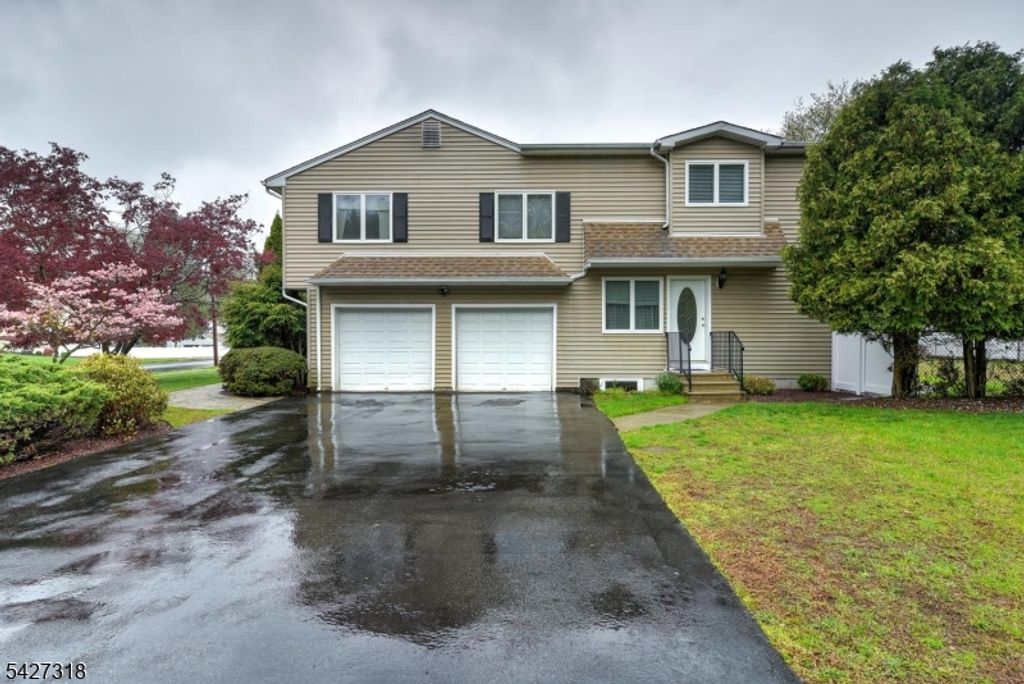 52 Ashburn Rd, Wayne Twp., NJ 07470 — photo 5