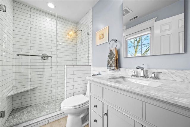 626 Washington Avenue, Wilmette, IL 60091