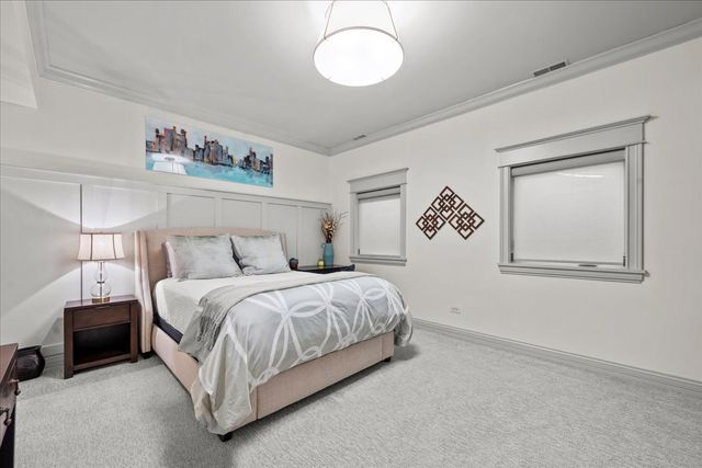 626 Washington Avenue, Wilmette, IL 60091