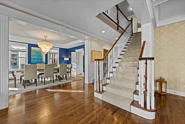 626 Washington Avenue, Wilmette, IL 60091