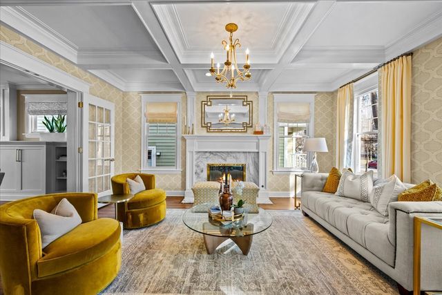 626 Washington Avenue, Wilmette, IL 60091