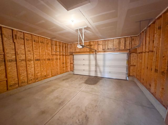 3212 Yellow Finch Way, Columbus, OH 43231