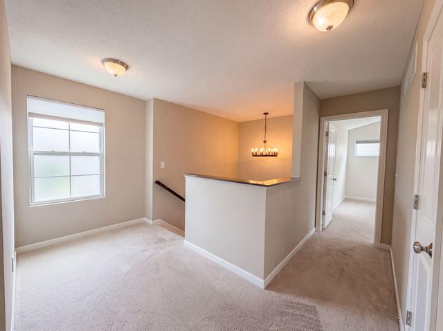 3212 Yellow Finch Way, Columbus, OH 43231