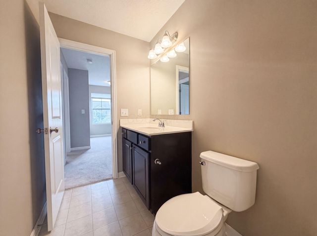 3212 Yellow Finch Way, Columbus, OH 43231