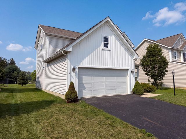 3212 Yellow Finch Way, Columbus, OH 43231