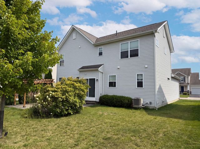 3212 Yellow Finch Way, Columbus, OH 43231