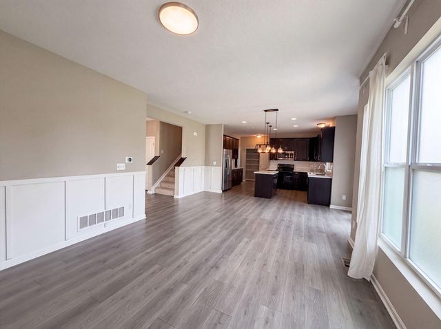 3212 Yellow Finch Way, Columbus, OH 43231