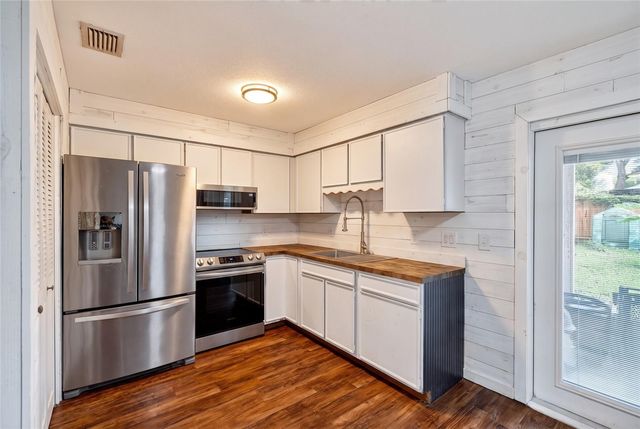 2150 NE 8TH STREET, Ocala, FL 34470