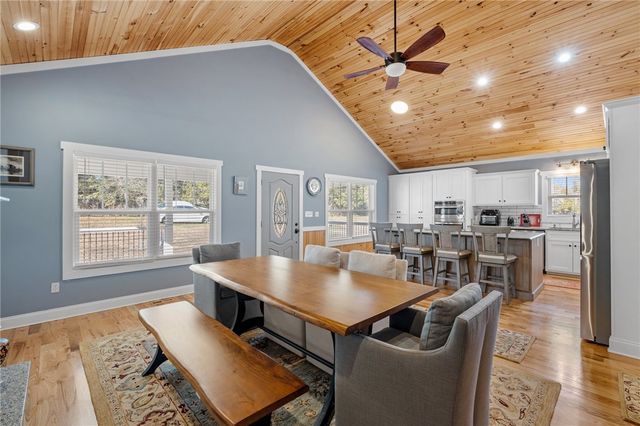 1122 Midway Road, Pickens, SC 29671
