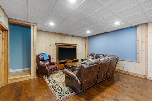 1122 Midway Road, Pickens, SC 29671