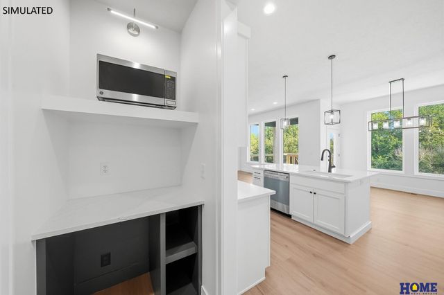 720 Regiment Road, Lincoln, NE 68527