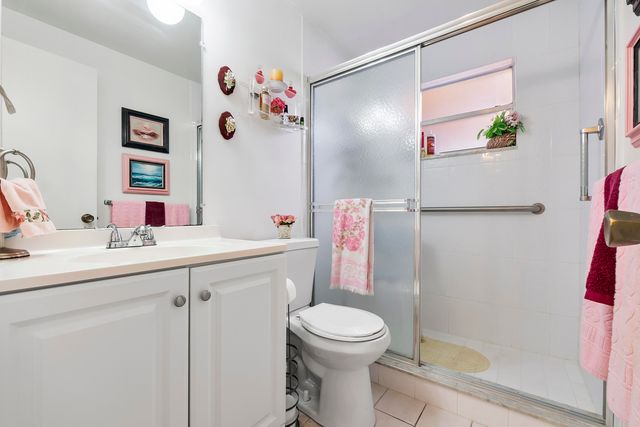 8390 Lagos De Campo Boulevard, Tamarac, FL 33321