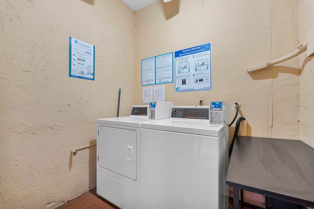 8390 Lagos De Campo Boulevard, Tamarac, FL 33321