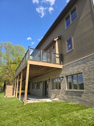 7234 Roxbury Court, Long Grove, IL 60060